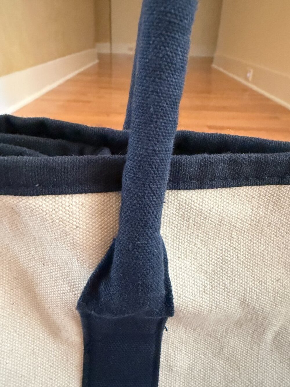 Scarborough & Tweed Morgan Stanley Cotton Canvas Tote Bag - Picture 11 of 13